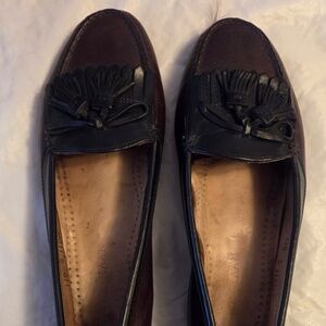 Cole Haan Men’s Brown Moccasin/Loafer with Black Fringe and Tassels size 9